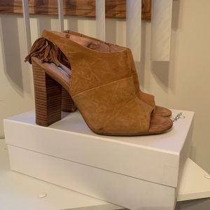 Halogen Willow Sandal